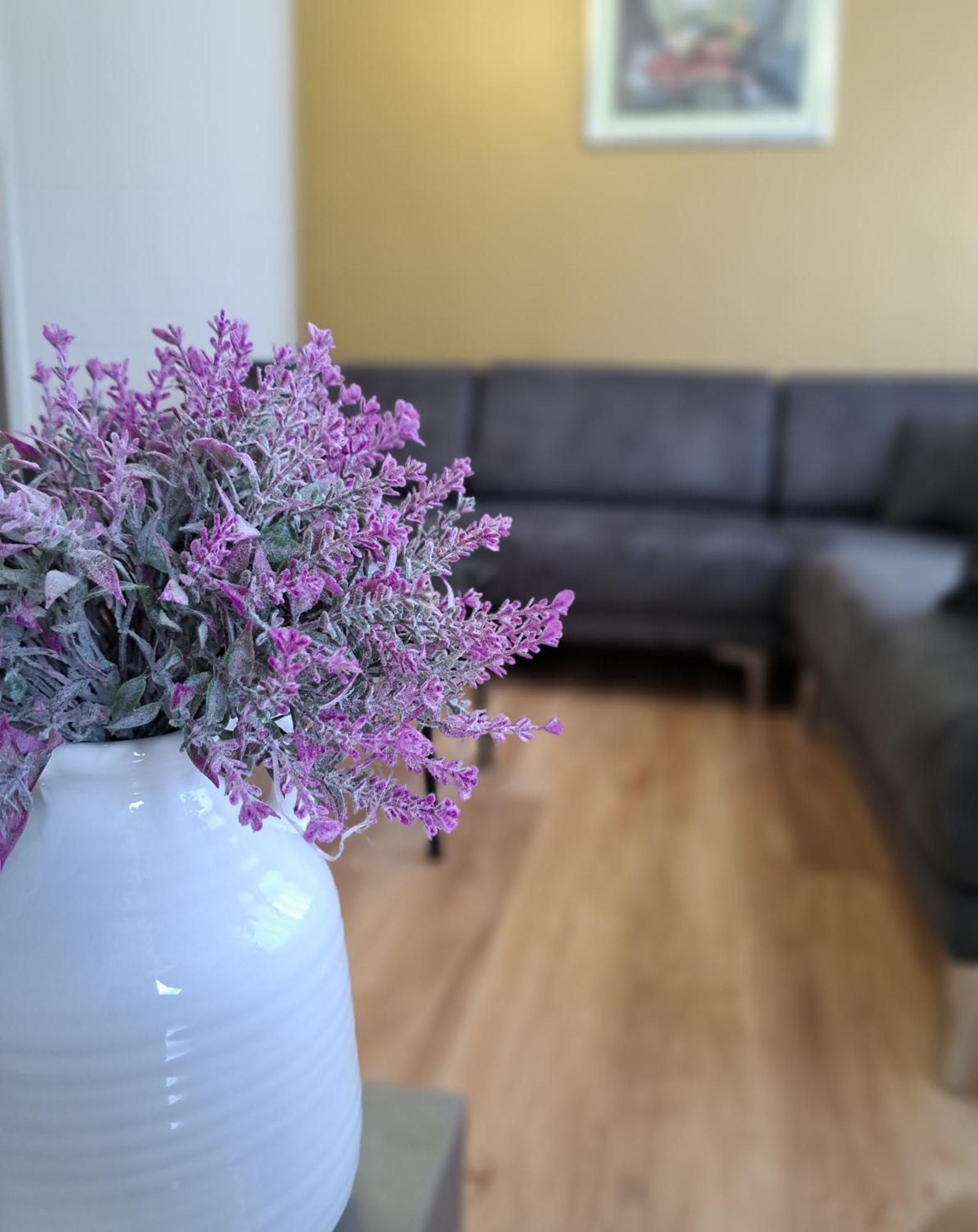 Pazari Luxury Central Apartment Tirana Esterno foto